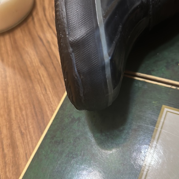 Kamik boots Black waterproof fake fur/Lace up - Size 8 EUC - Picture 4 of 14